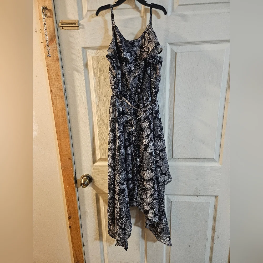 THE CHILDREN'S PLACE GIRLS BUTTERFLY DRESS: BLACK/WHITE: EUC: SIZE XL (14)